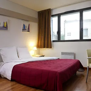 2* Apartahotel Adagio Access Centre